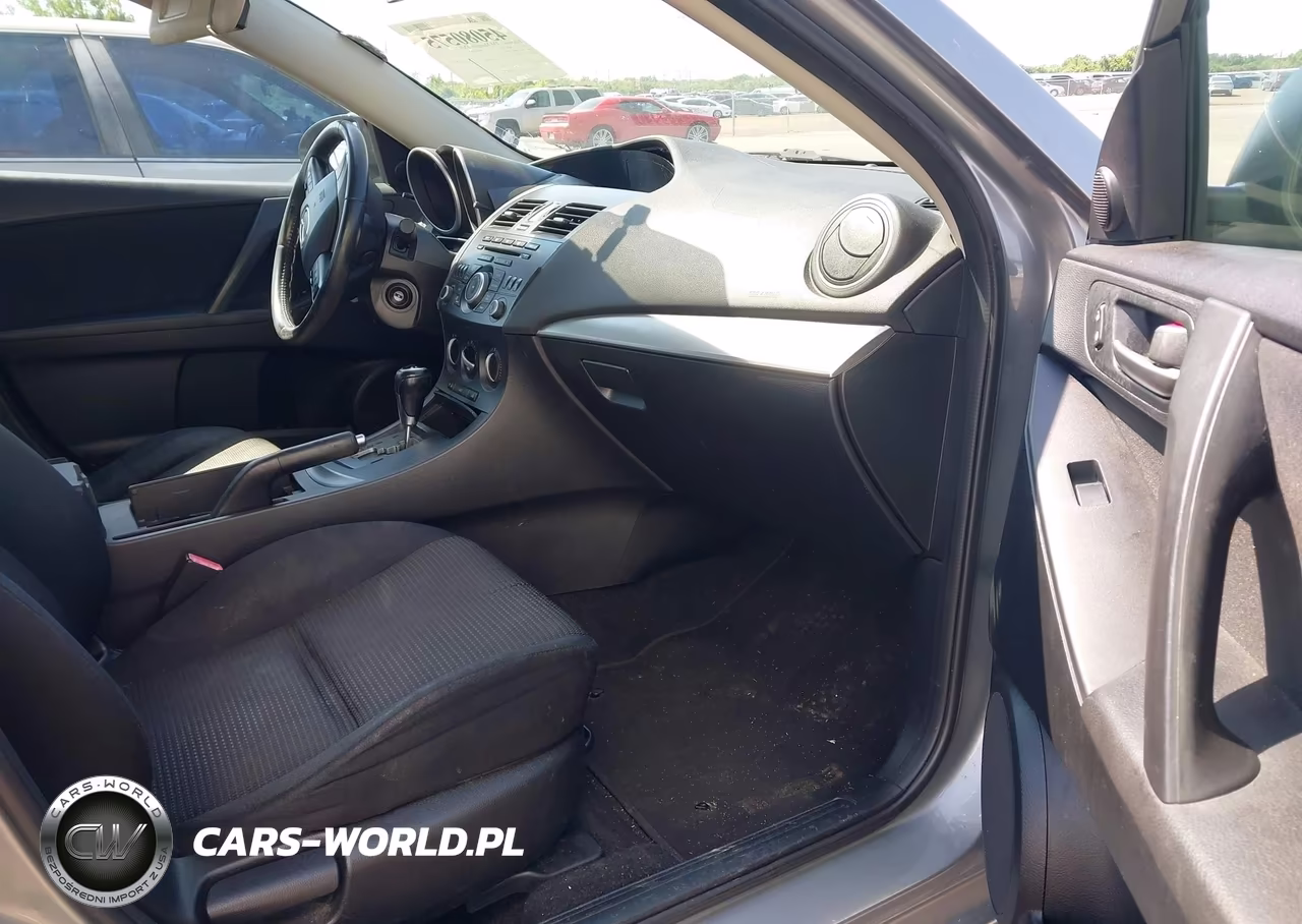 2012 Mazda Mazda3 I Touring VIN:JM1BL1V86C1589347 - 5