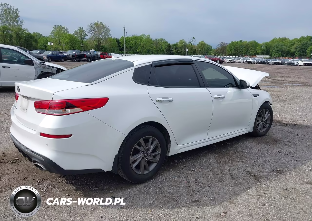 2020 Kia Optima Lx VIN:5XXGT4L39LG400306 - 4