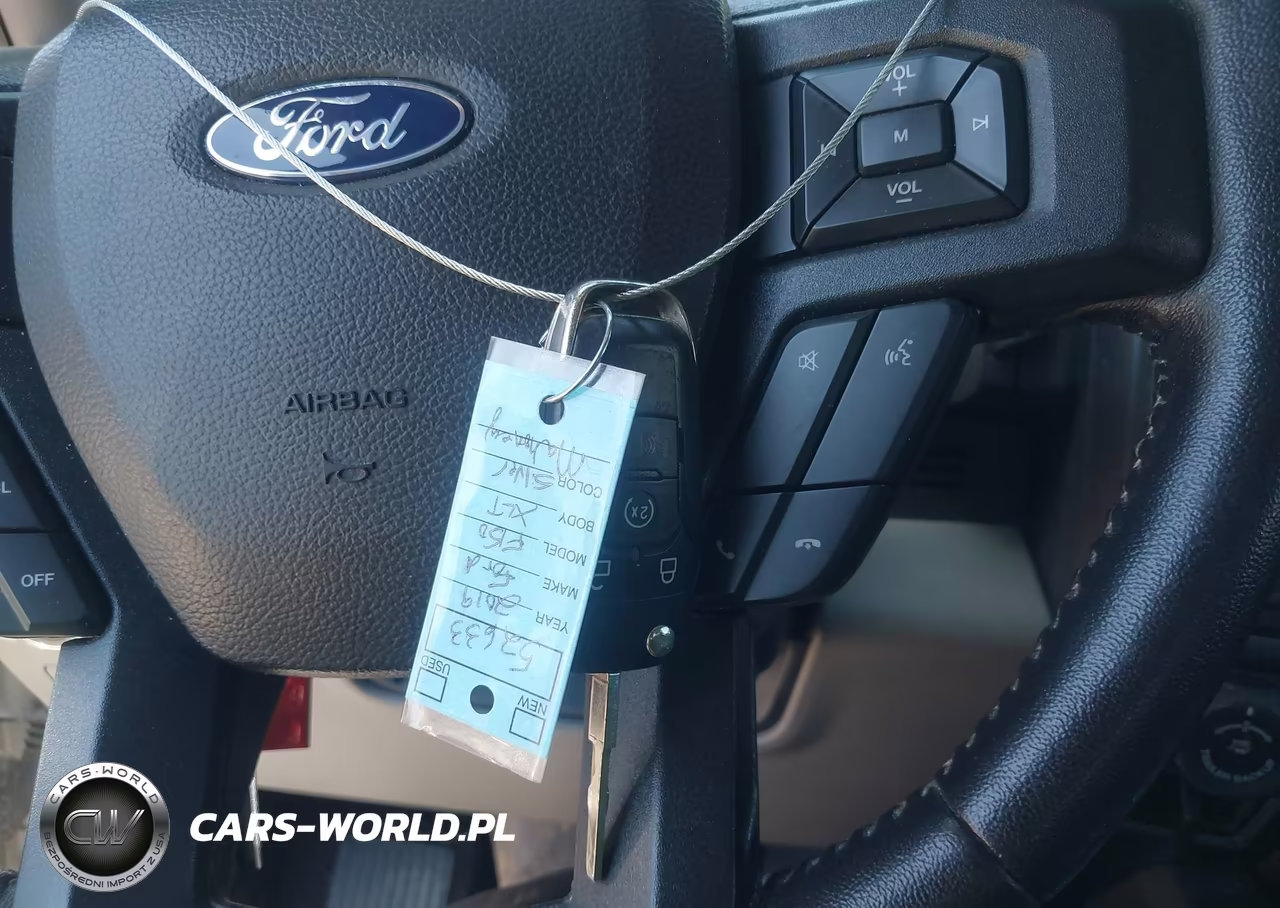 2019 Ford F-150 Xlt VIN:1FTEW1C45KKE46130 - 11
