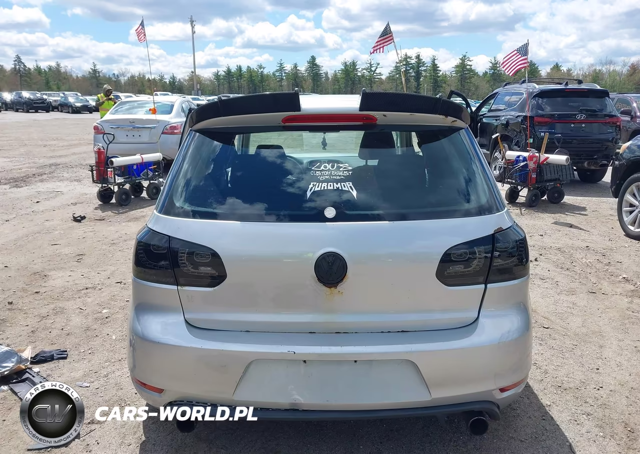 2011 Volkswagen Golf 2.5L 2-Door VIN:WVWAA7AJ1BW009484 - 16