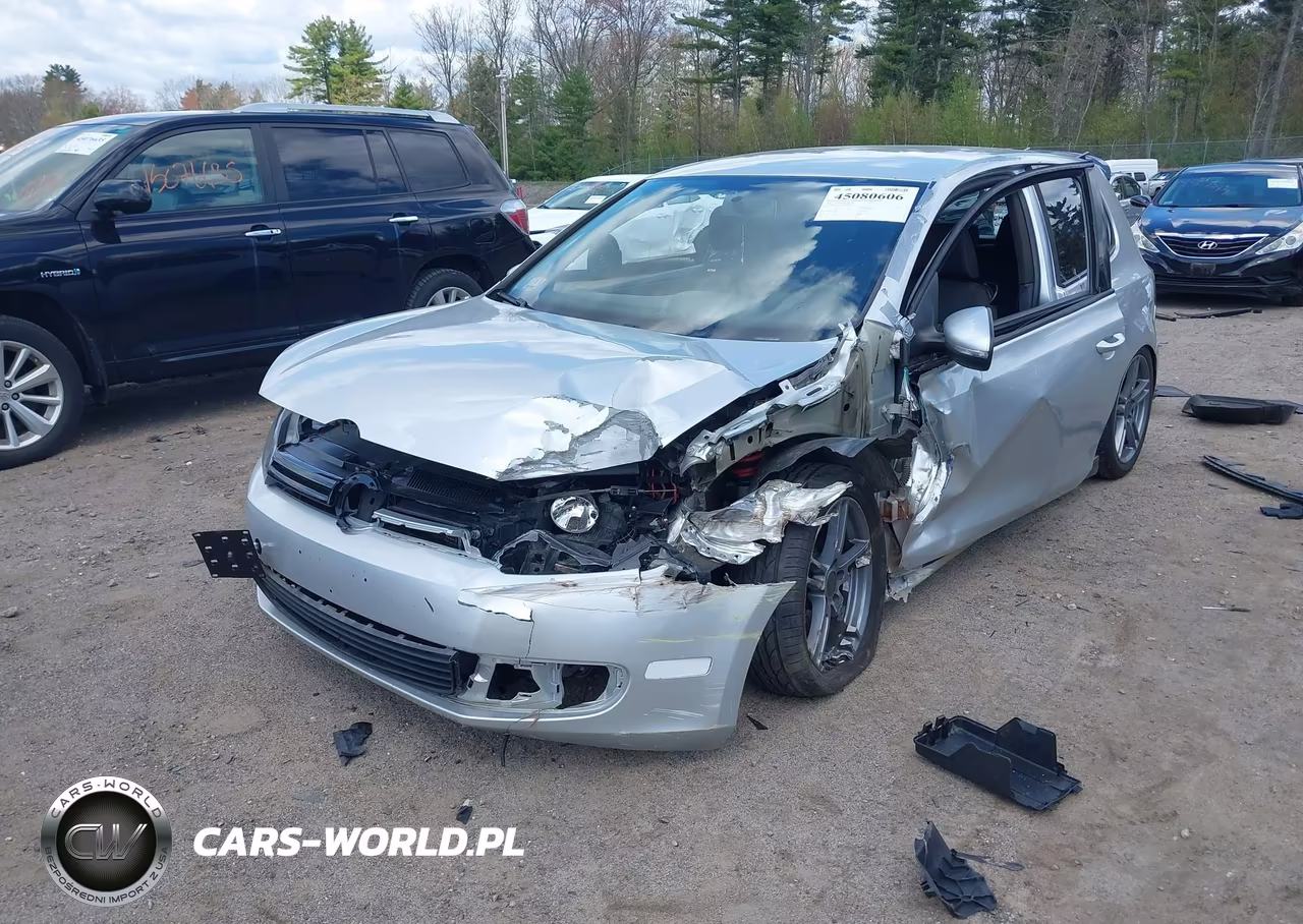 2011 Volkswagen Golf 2.5L 2-Door VIN:WVWAA7AJ1BW009484 - 2