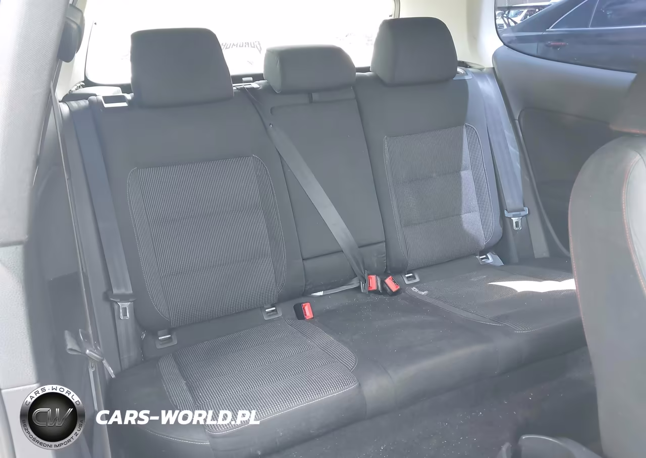 2011 Volkswagen Golf 2.5L 2-Door VIN:WVWAA7AJ1BW009484 - 8