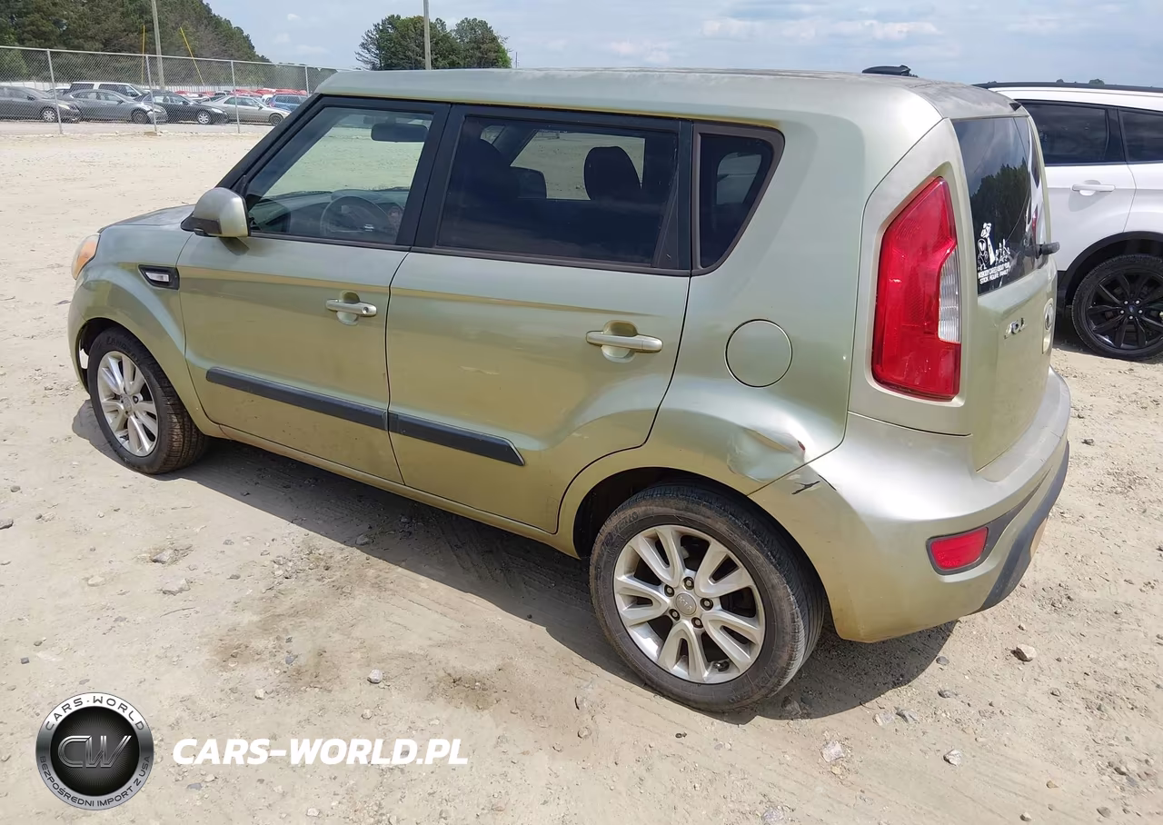 2013 Kia Soul VIN:KNDJT2A58D7591936 - 3