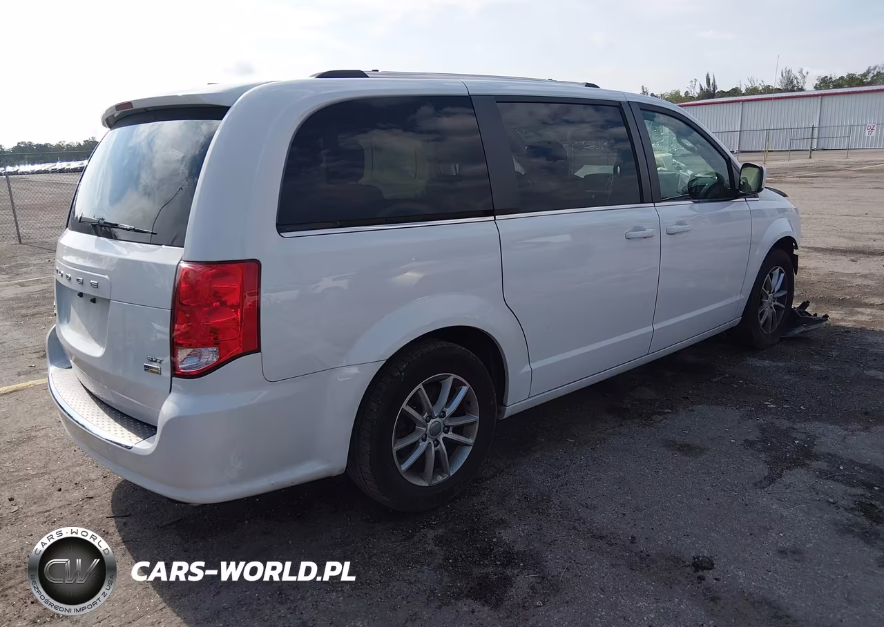 2019 Dodge Grand Caravan Sxt VIN:2C4RDGCG3KR611128 - 4