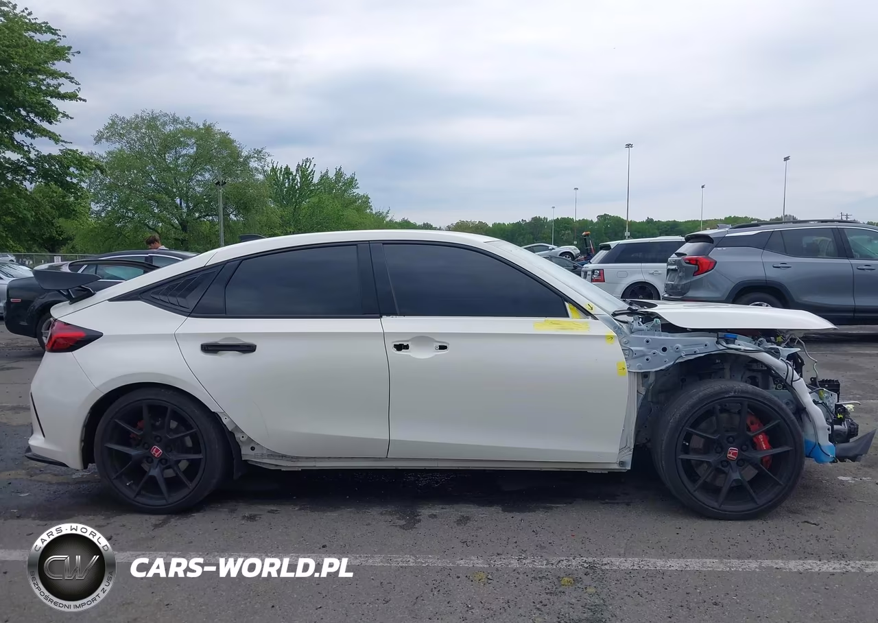 2024 Honda Civic Type R VIN:JHMFL5G44RX003266 - 13