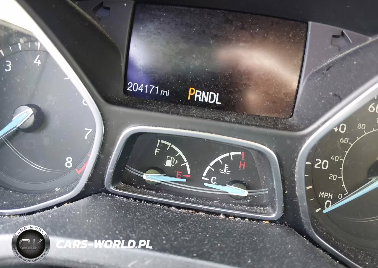 2017 Ford Focus Se VIN:1FADP3F27HL312002 - 7