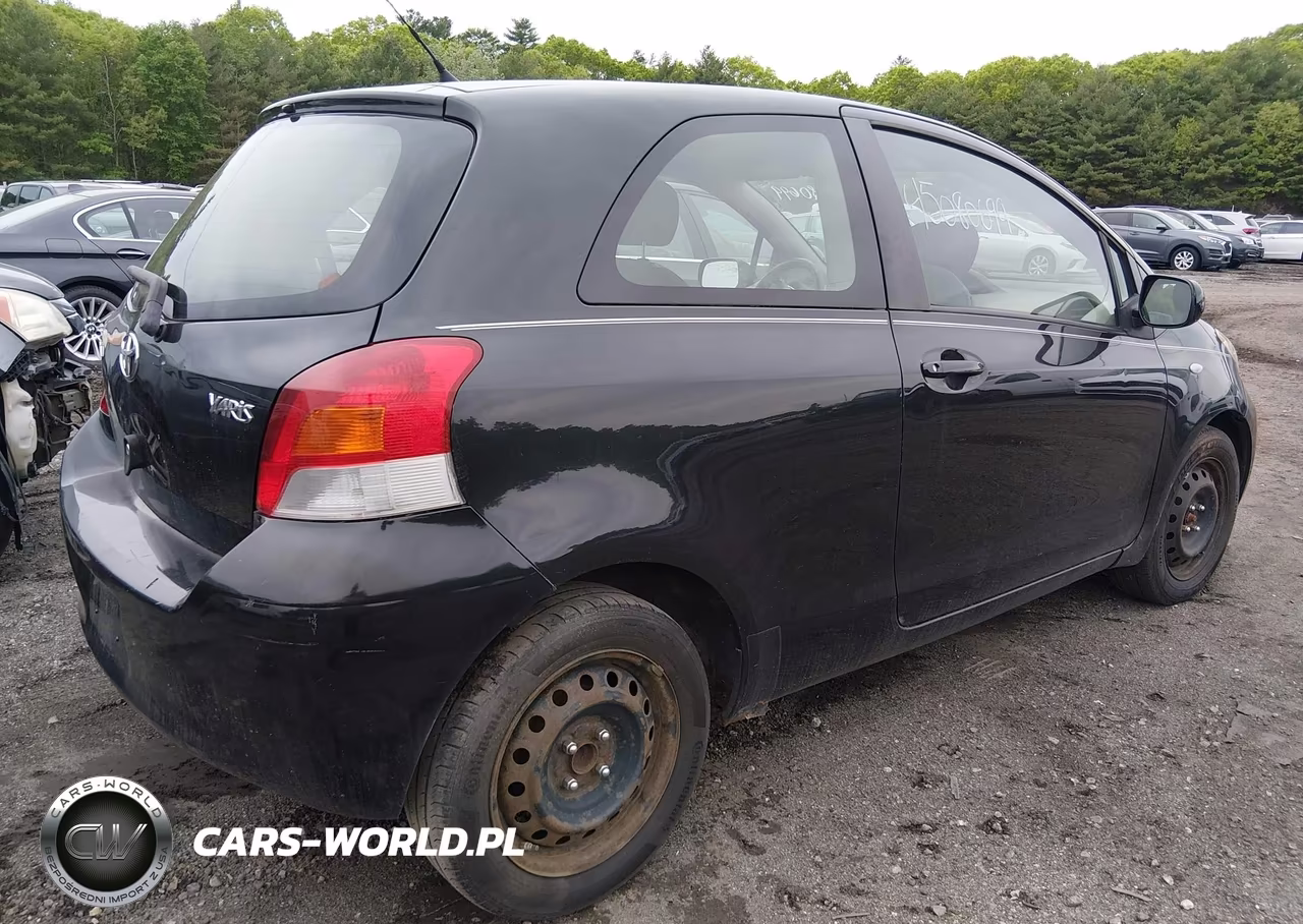 2010 Toyota Yaris VIN:JTDJT4K38A5315577 - 4