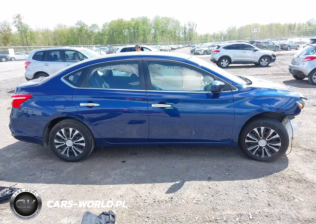 2017 Nissan Sentra S VIN:3N1AB7AP9HY319422 - 13