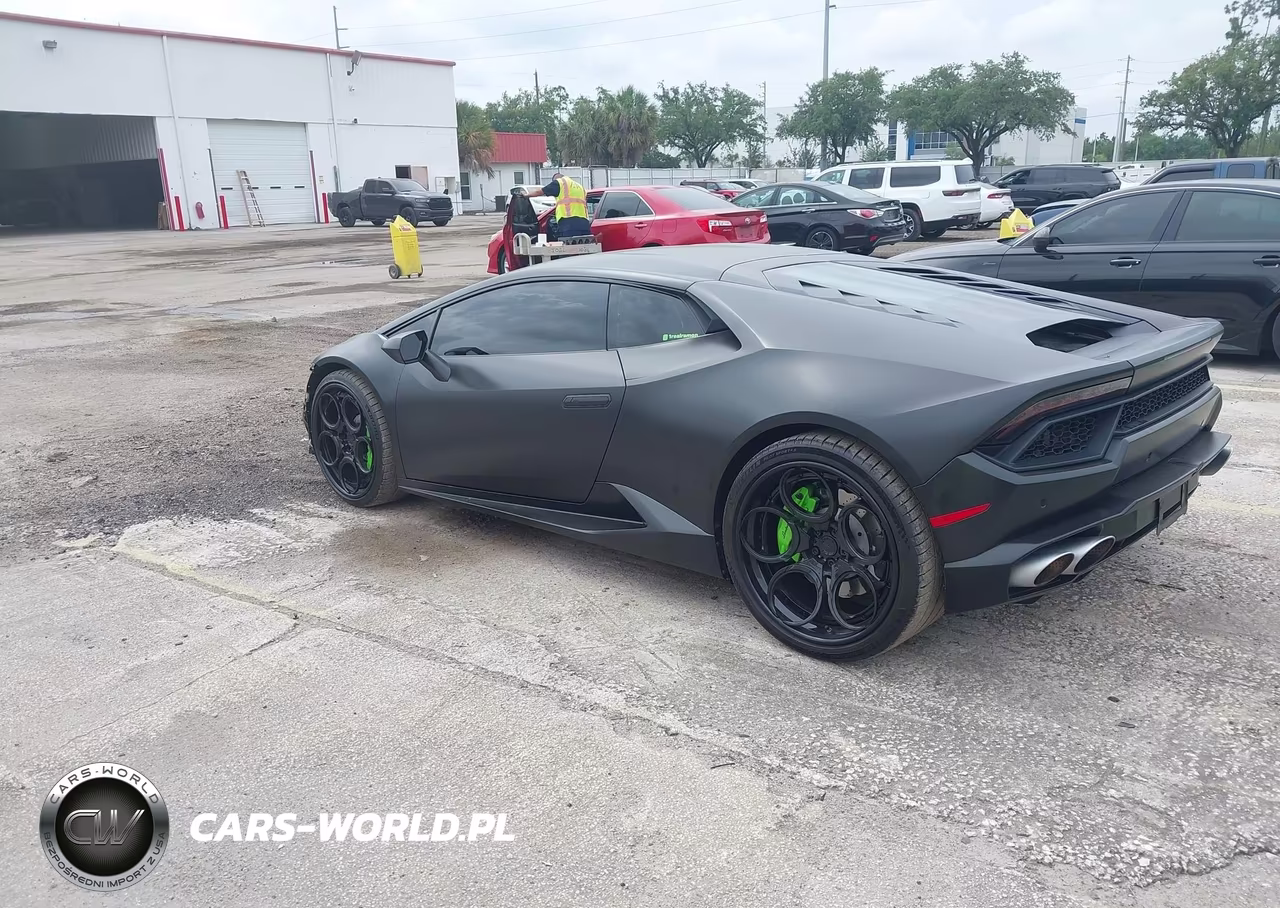 2017 Lamborghini Huracan Lp580-2 VIN:ZHWUC2ZF8HLA07651 - 3