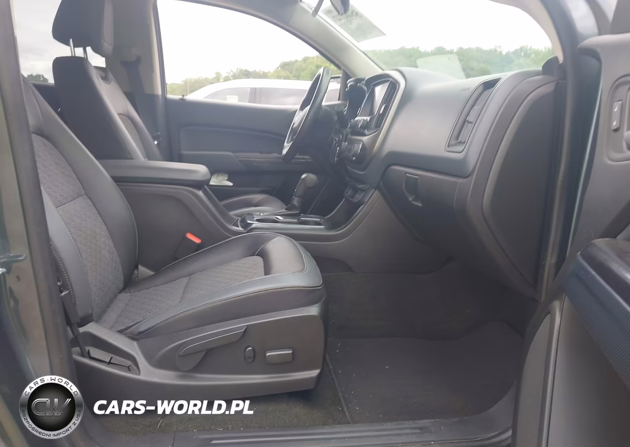 2015 Chevrolet Colorado Z71 VIN:1GCGTCE3XF1116156 - 5
