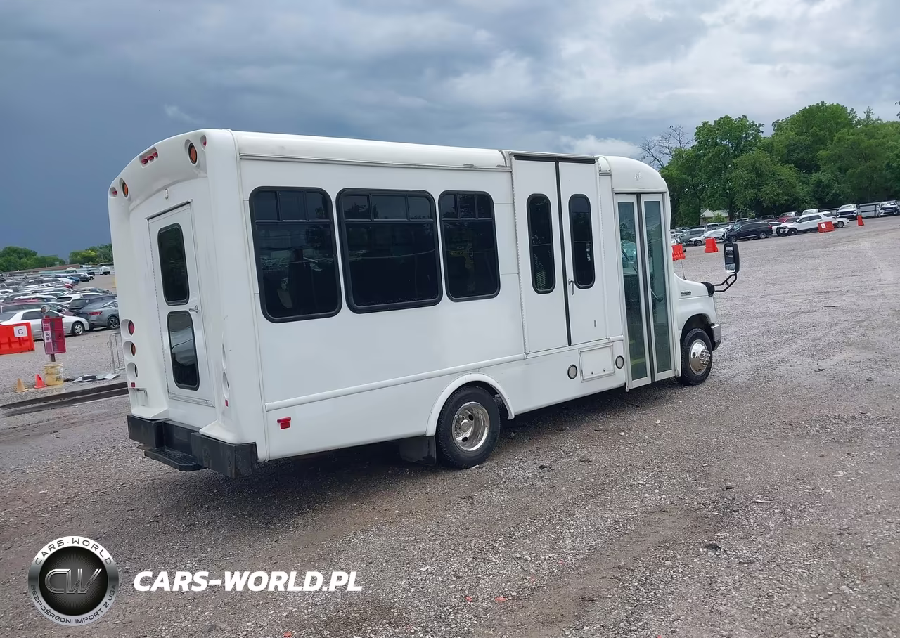 2018 Ford E-350 Cutaway VIN:1FDEE3FS4JDC06607 - 4