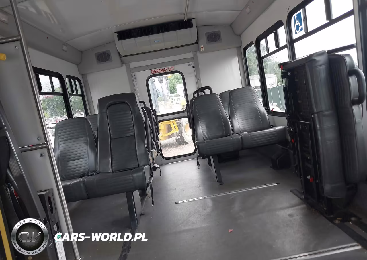 2018 Ford E-350 Cutaway VIN:1FDEE3FS4JDC06607 - 7