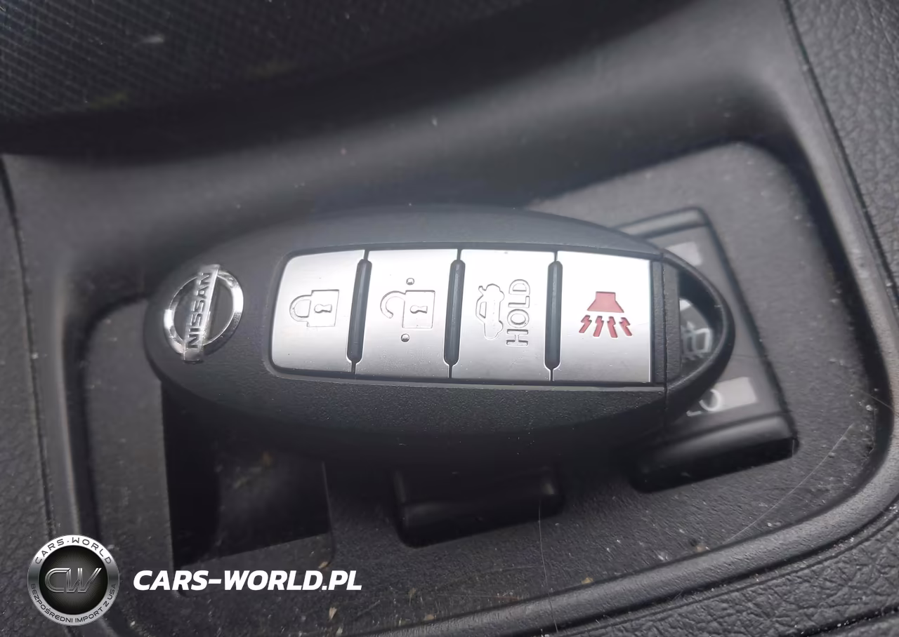 2018 Nissan Sentra VIN:3N1AB7AP7JY308814 - 11