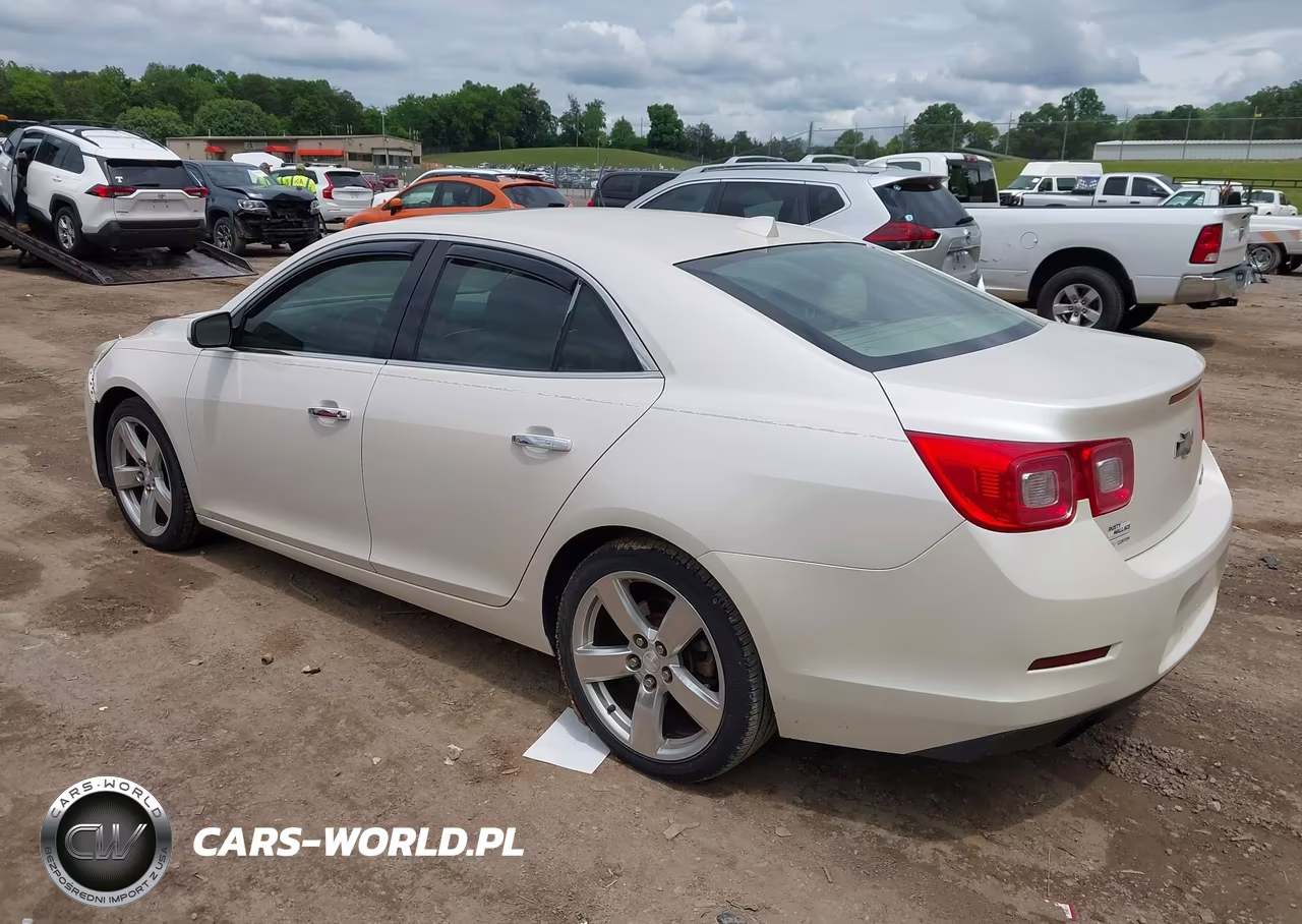 2013 Chevrolet Malibu 2Lz VIN:1G11J5SX2DF178674 - 3