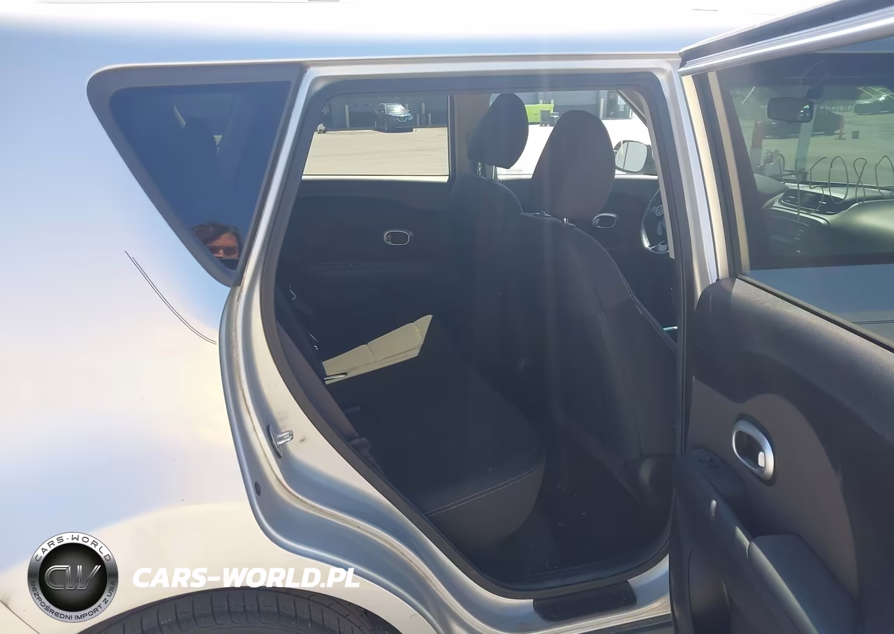 2015 Kia Soul VIN:KNDJN2A25F7792387 - 8