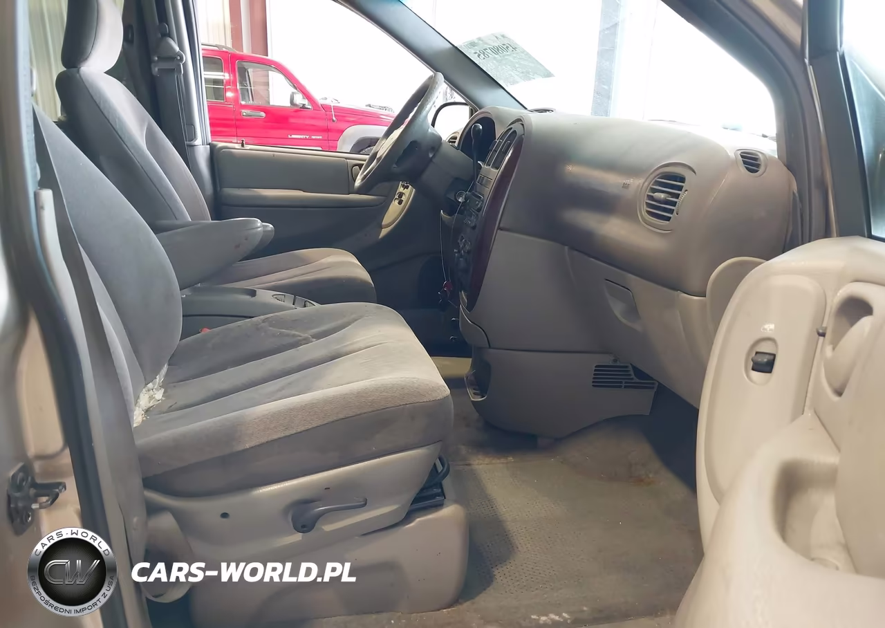 2002 Chrysler Town & Country Ex VIN:2C8GP74L62R590963 - 5