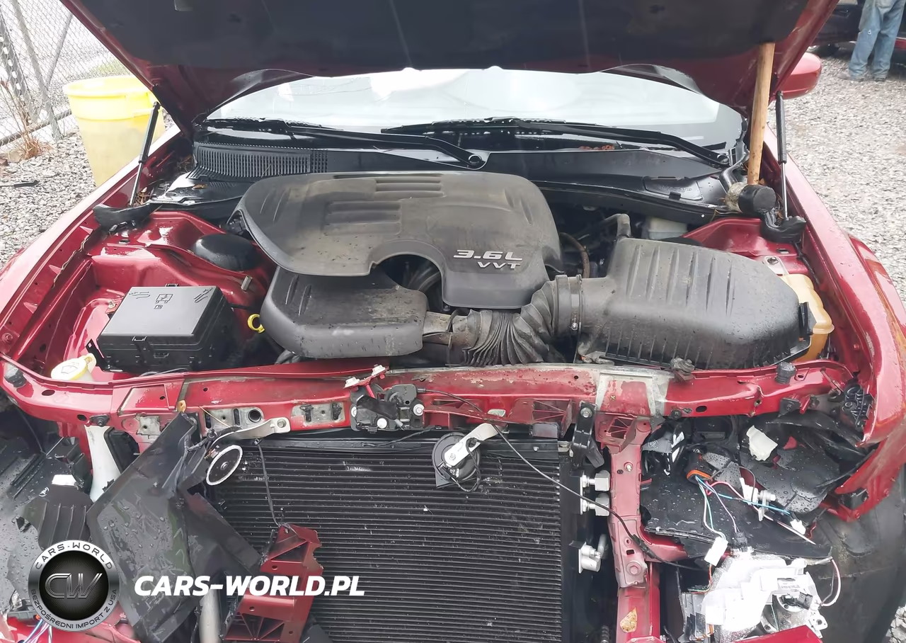2012 Chrysler 300 VIN:2C3CCAAG2CH138696 - 10