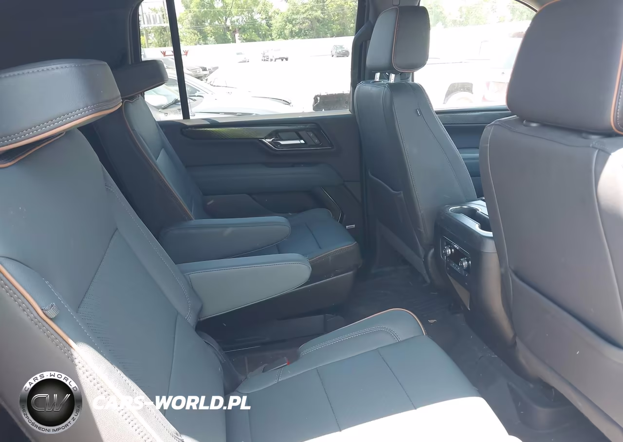 2025 GMC Yukon Xl 4Wd At4 VIN:1GKS2HRL8SR204949 - 8