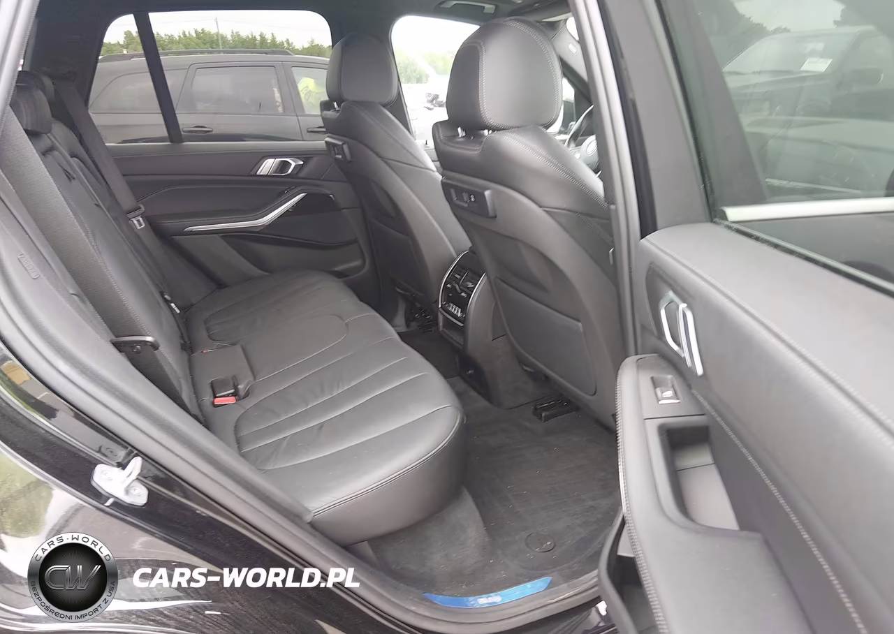 2019 BMW X5 xDrive40I VIN:5UXCR6C51KLL38472 - 8