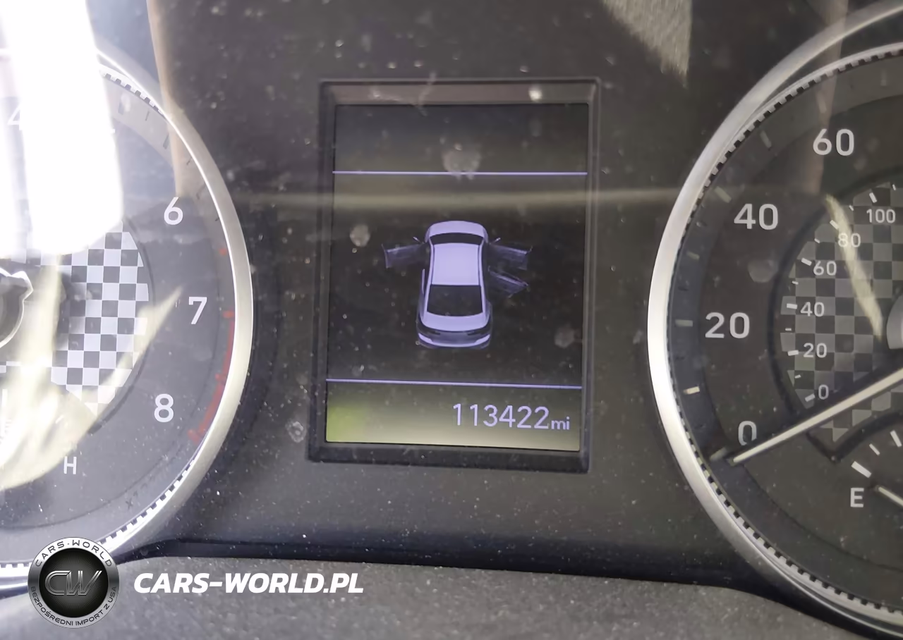 2019 Hyundai Elantra Value Edition VIN:5NPD84LF5KH475912 - 15