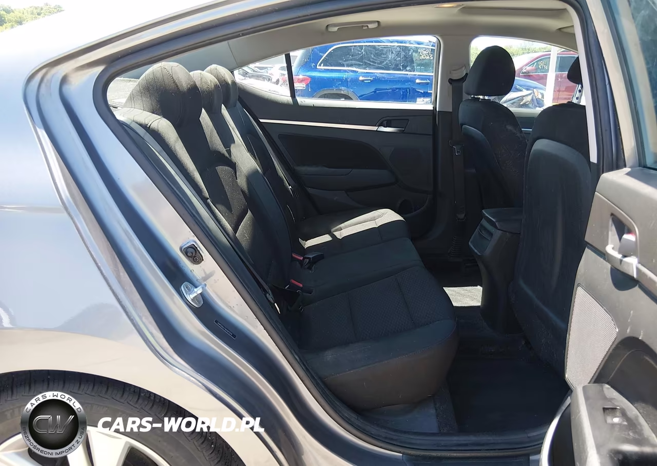 2019 Hyundai Elantra Value Edition VIN:5NPD84LF5KH475912 - 8