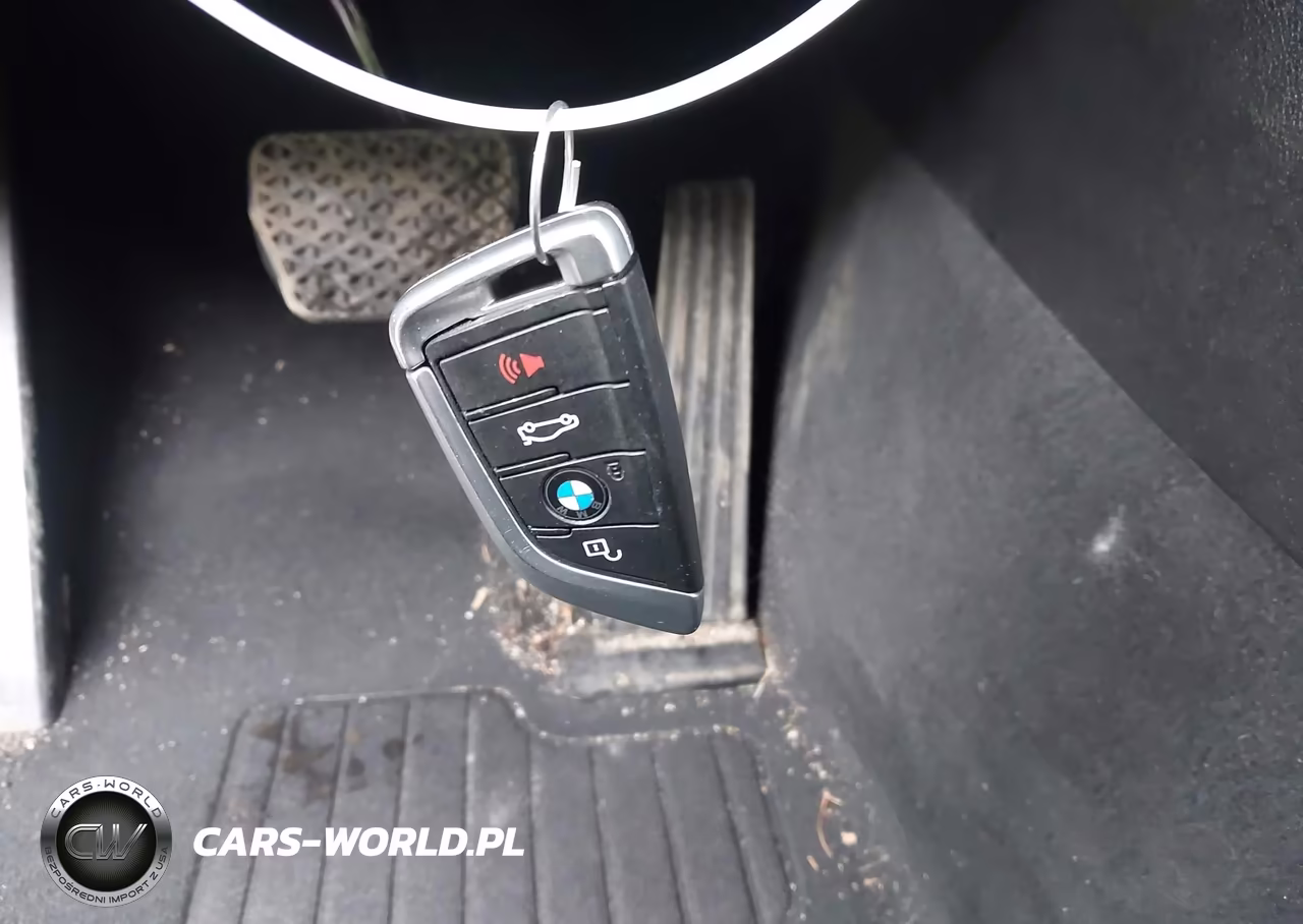 2019 BMW X3 xDrive30I VIN:5UXTR9C52KLP76628 - 11