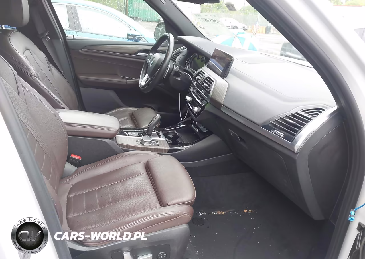 2019 BMW X3 xDrive30I VIN:5UXTR9C52KLP76628 - 5