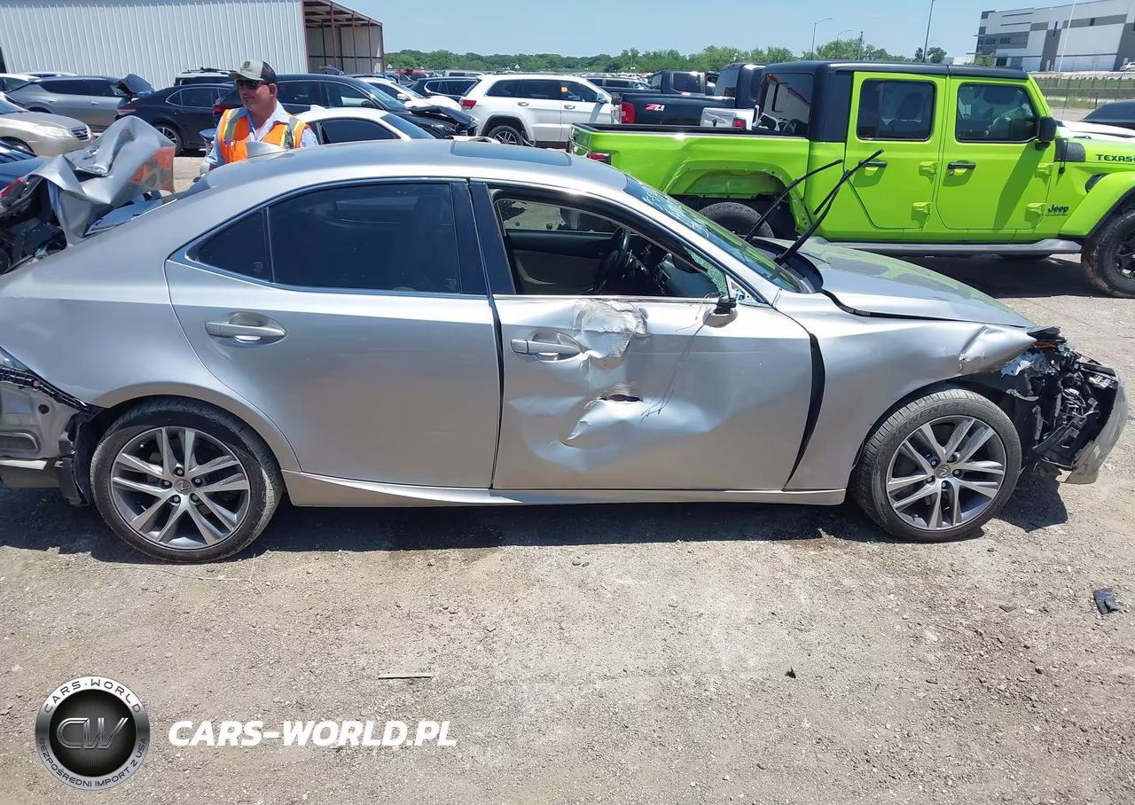 2018 Lexus Is 300 VIN:JTHBA1D25J5069082 - 12