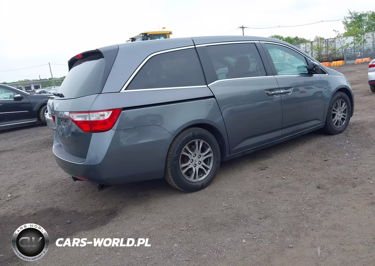 2013 Honda Odyssey Ex-L VIN:5FNRL5H6XDB066096 - 4