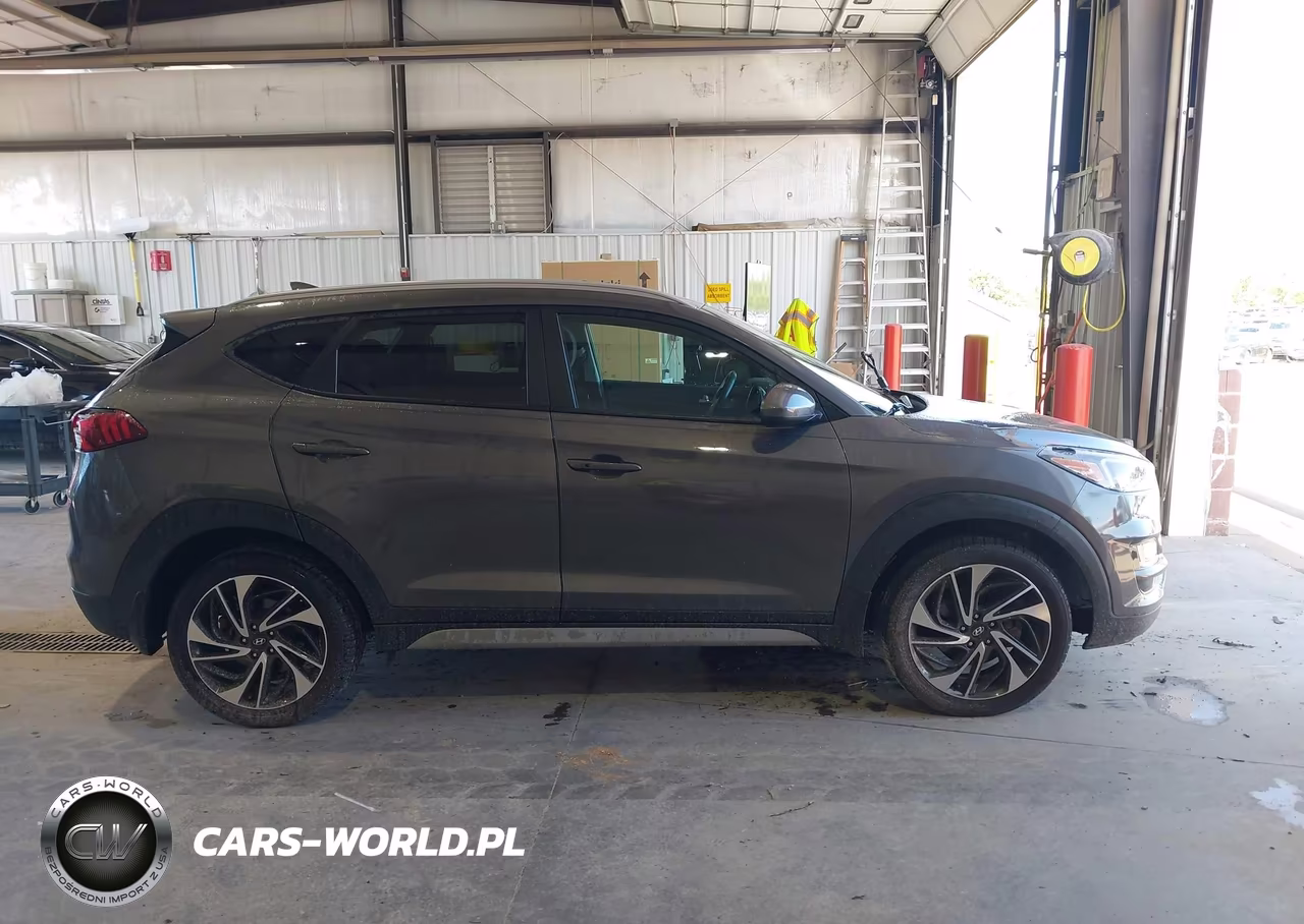 2020 Hyundai Tucson Sport VIN:KM8J3CAL3LU275781 - 13