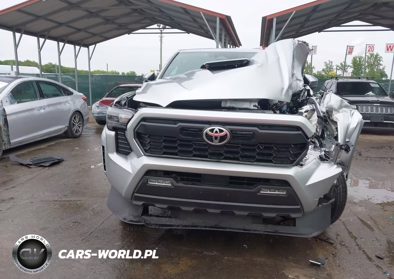 2025 Toyota Tacoma Trd Sport VIN:3TMLB5JN8SM144121 - 13