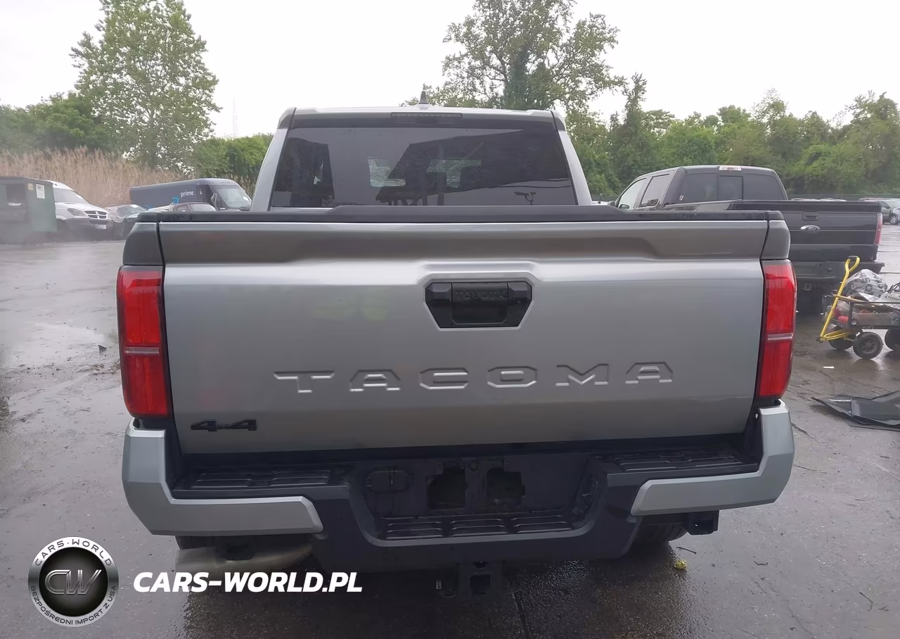 2025 Toyota Tacoma Trd Sport VIN:3TMLB5JN8SM144121 - 17