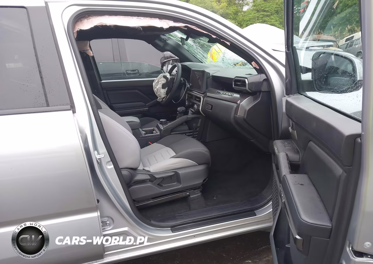 2025 Toyota Tacoma Trd Sport VIN:3TMLB5JN8SM144121 - 5