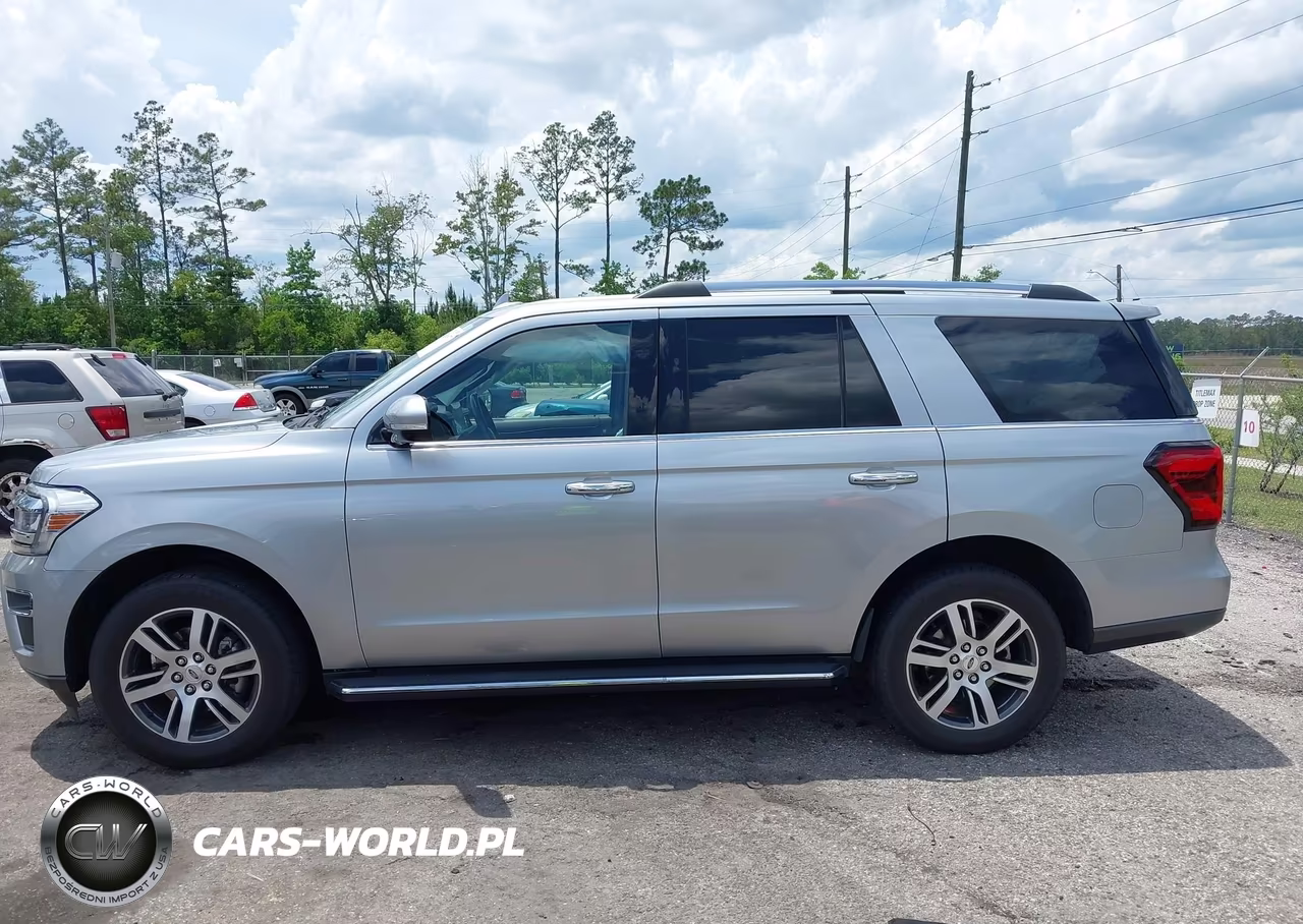 2023 Ford Expedition Limited VIN:1FMJU1K82PEA50361 - 14