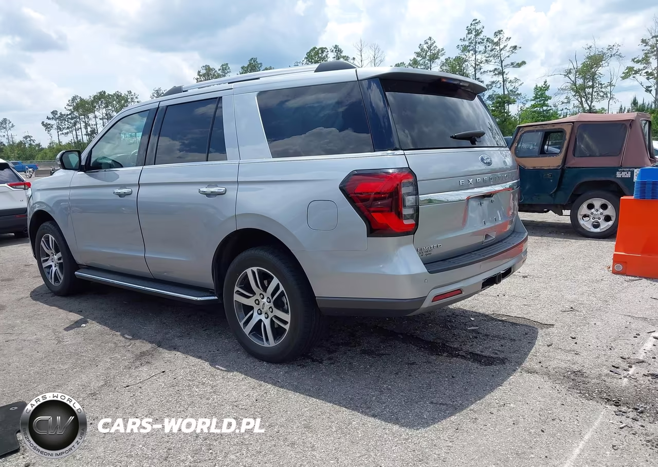 2023 Ford Expedition Limited VIN:1FMJU1K82PEA50361 - 3