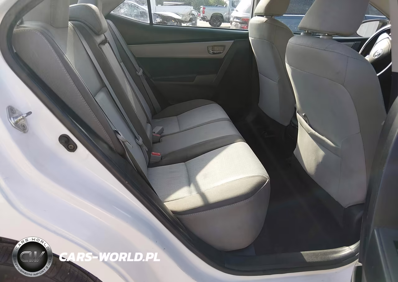 2017 Toyota Corolla Le VIN:5YFBURHE7HP587266 - 8
