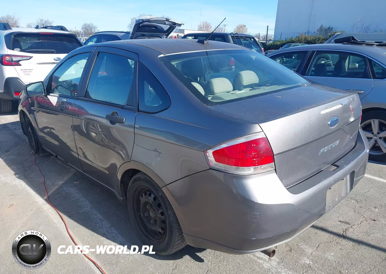 2011 Ford Focus S VIN:1FAHP3ENXBW176659 - 3