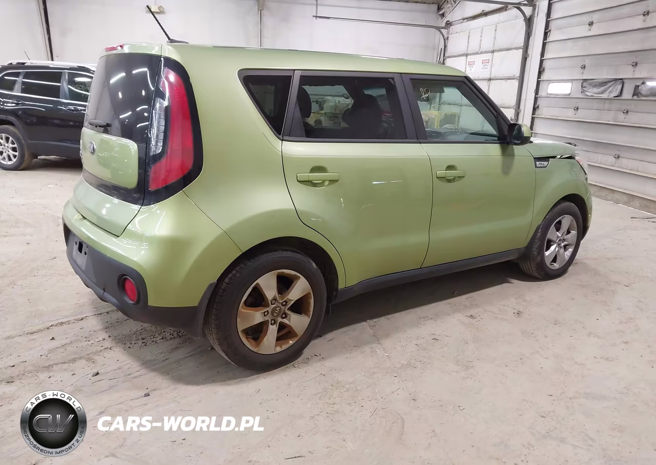 2018 Kia Soul VIN:KNDJN2A20J7902349 - 4