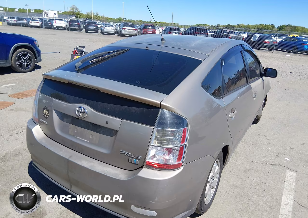 2005 Toyota Prius VIN:JTDKB20U453048768 - 4