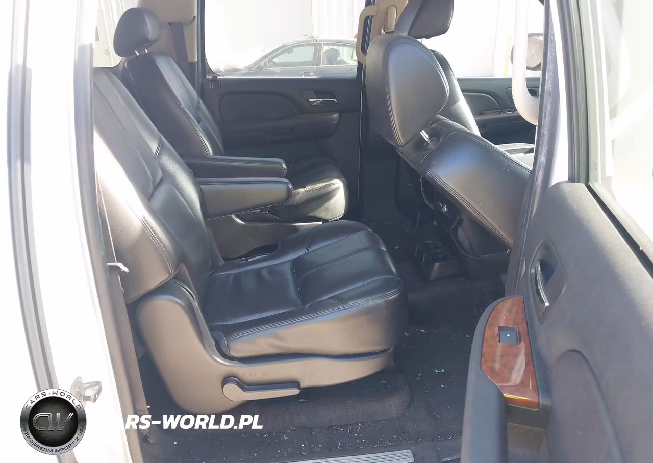 2007 Chevrolet Suburban 1500 Ltz VIN:1GNFK16337R355429 - 8