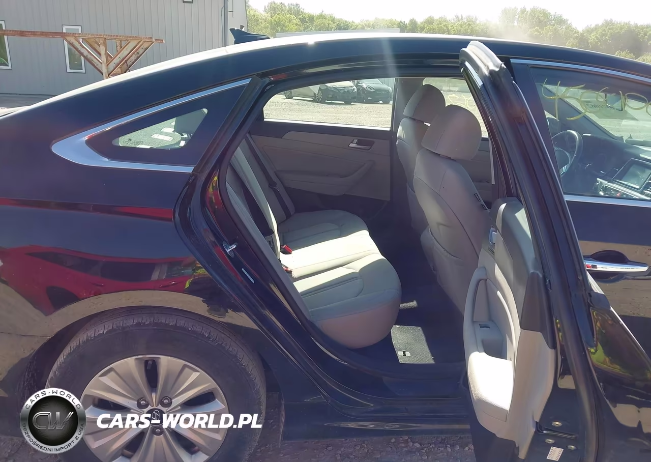 2018 Hyundai Sonata Hybrid Se VIN:KMHE24L30JA078850 - 8