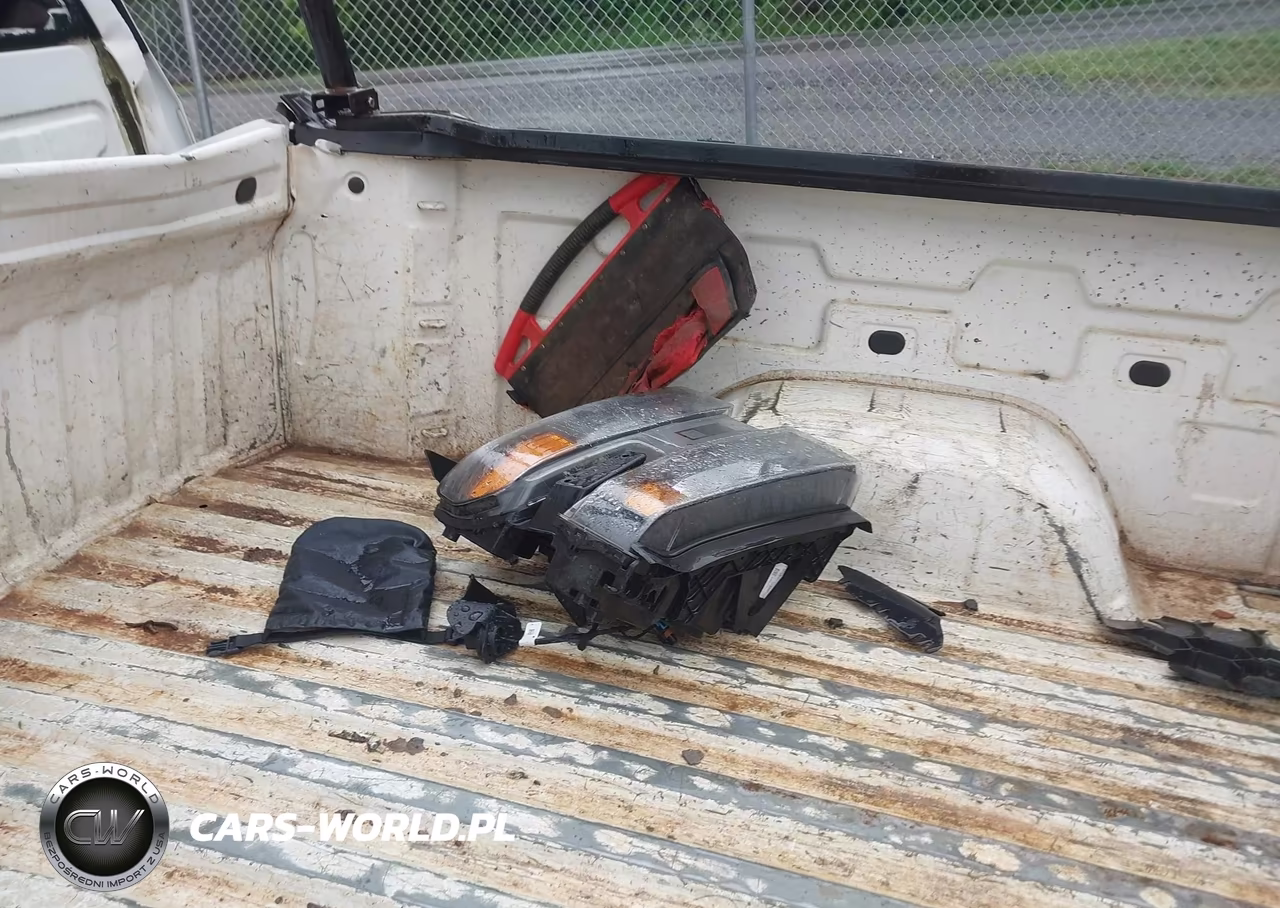 2019 Chevrolet Silverado 1500 Work Truck VIN:3GCPWAEH2KG171915 - 12