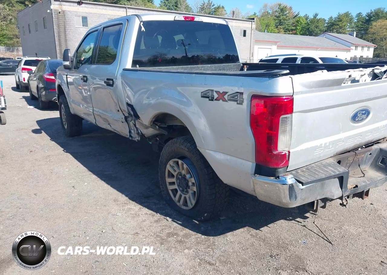 2017 Ford F-250 Xlt VIN:1FT7W2B6XHEC10369 - 6