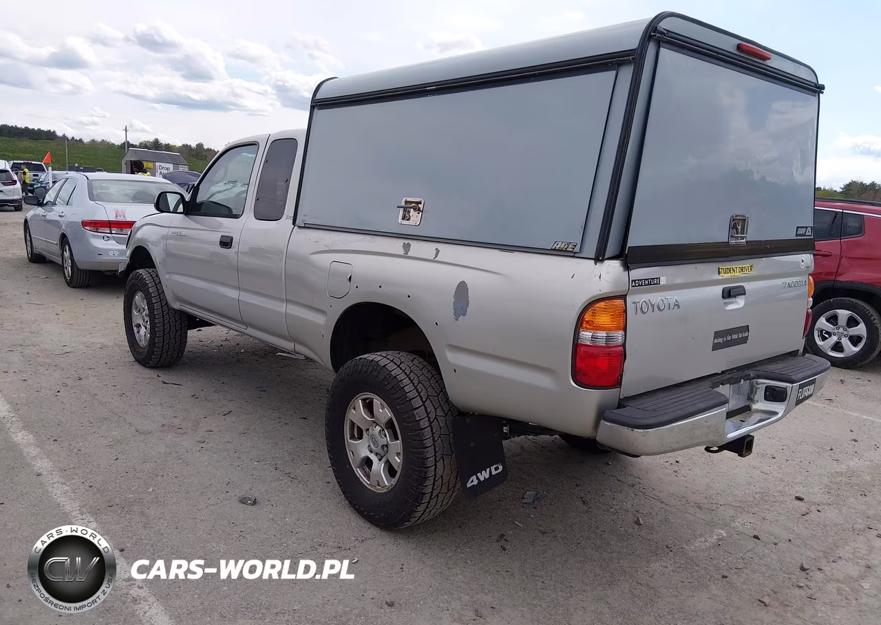 2003 Toyota Tacoma VIN:5TEWM72NX3Z273080 - 3