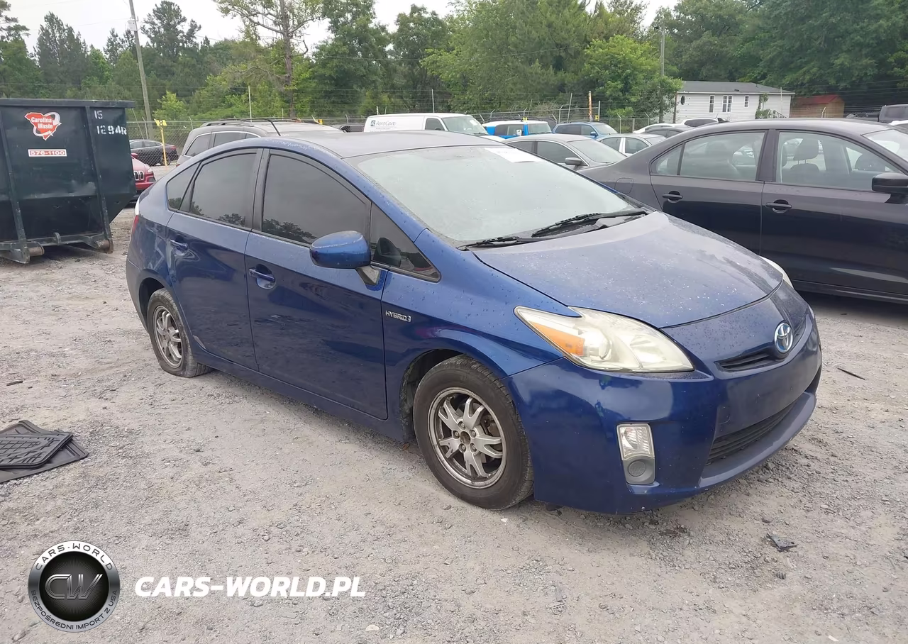 2011 Toyota Prius Two
