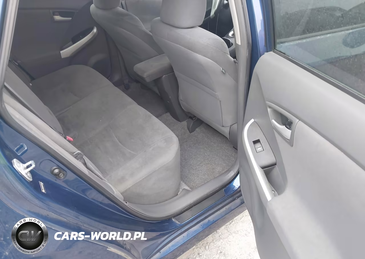 2011 Toyota Prius Two VIN:JTDKN3DU2B0291208 - 8