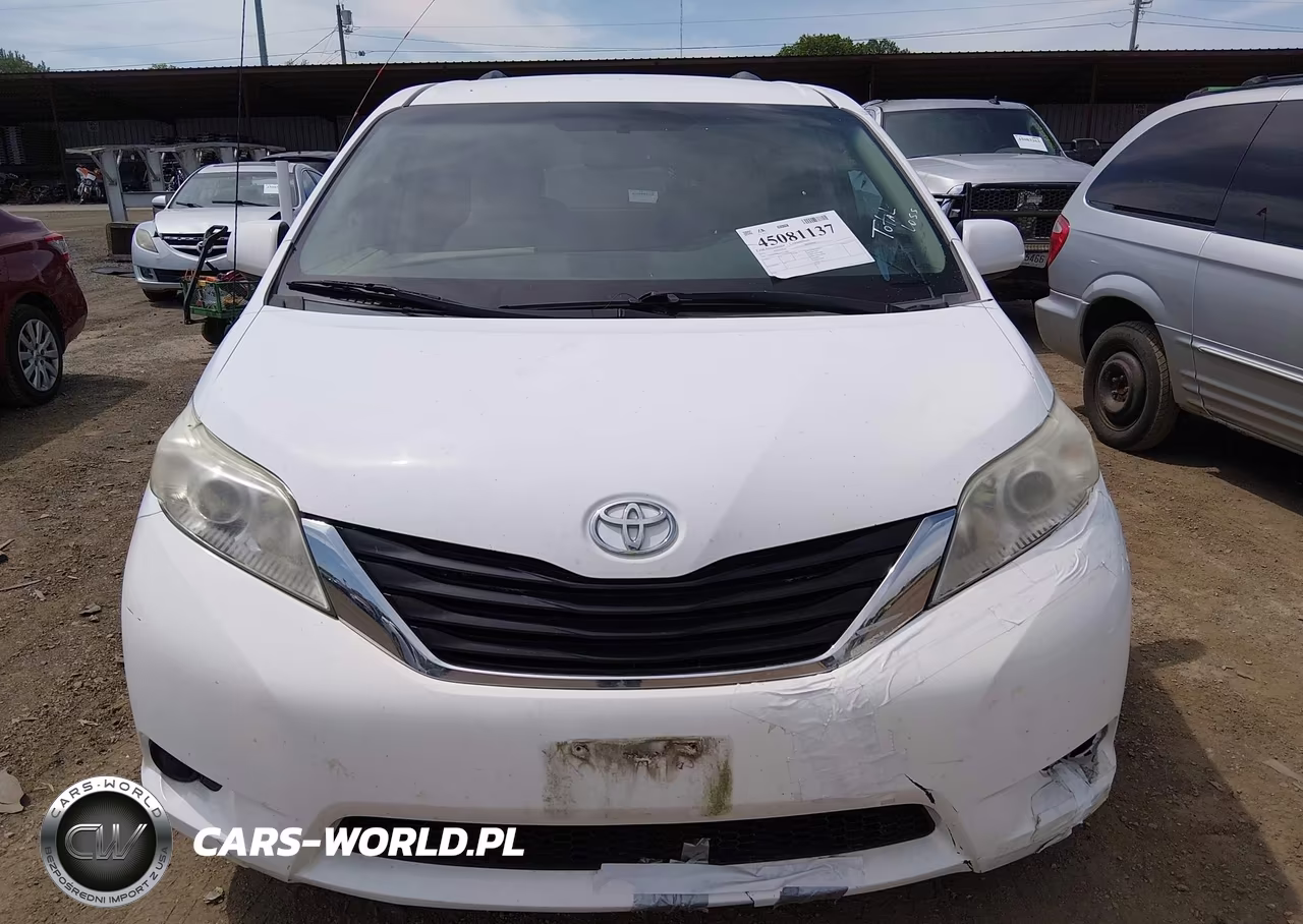 2011 Toyota Sienna Le V6 VIN:5TDKK3DC2BS161801 - 12