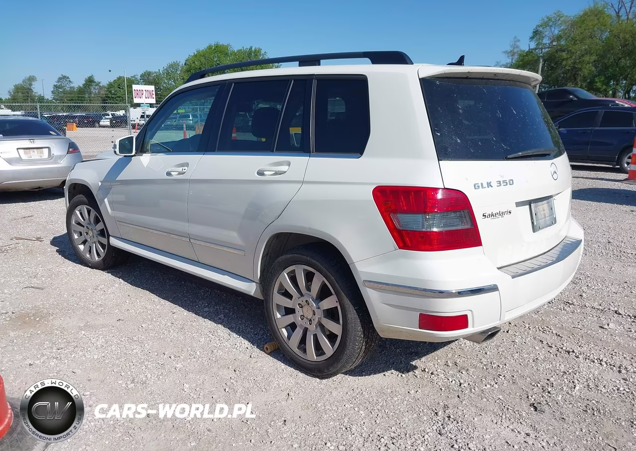2010 Mercedes-Benz Glk 350 4Matic VIN:WDCGG8HB1AF331337 - 3