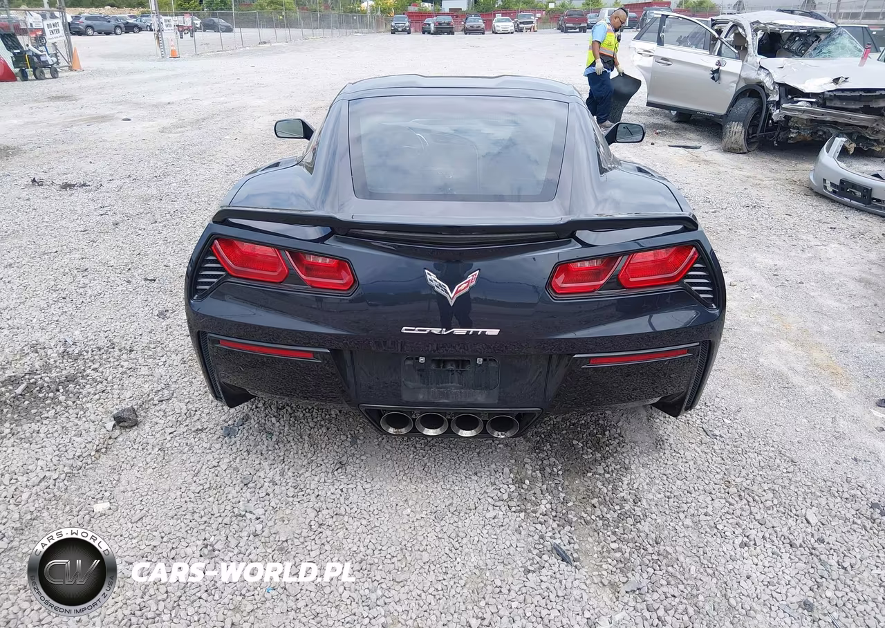 2014 Chevrolet Corvette Stingray VIN:1G1YF2D72E5107378 - 16