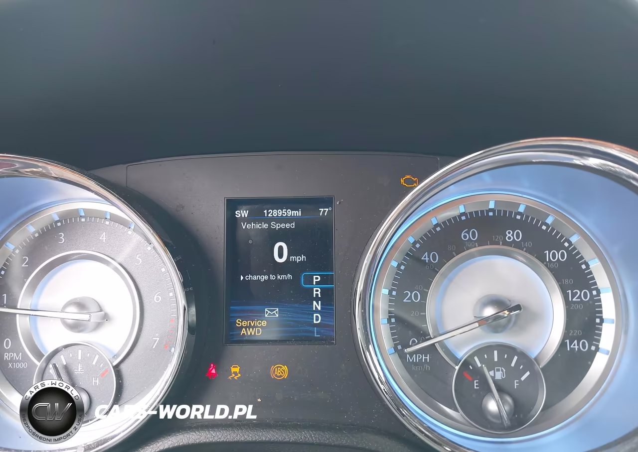 2014 Chrysler 300 VIN:2C3CCARG8EH146552 - 7
